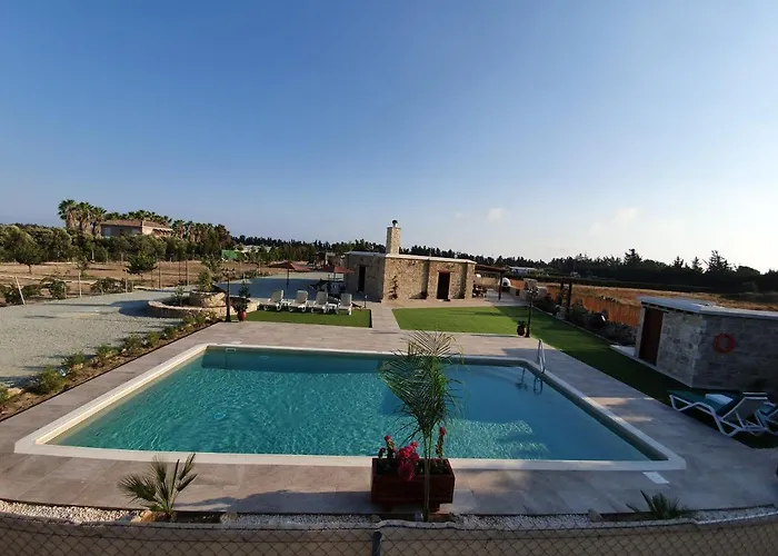 Yioukkas Villa Paphos